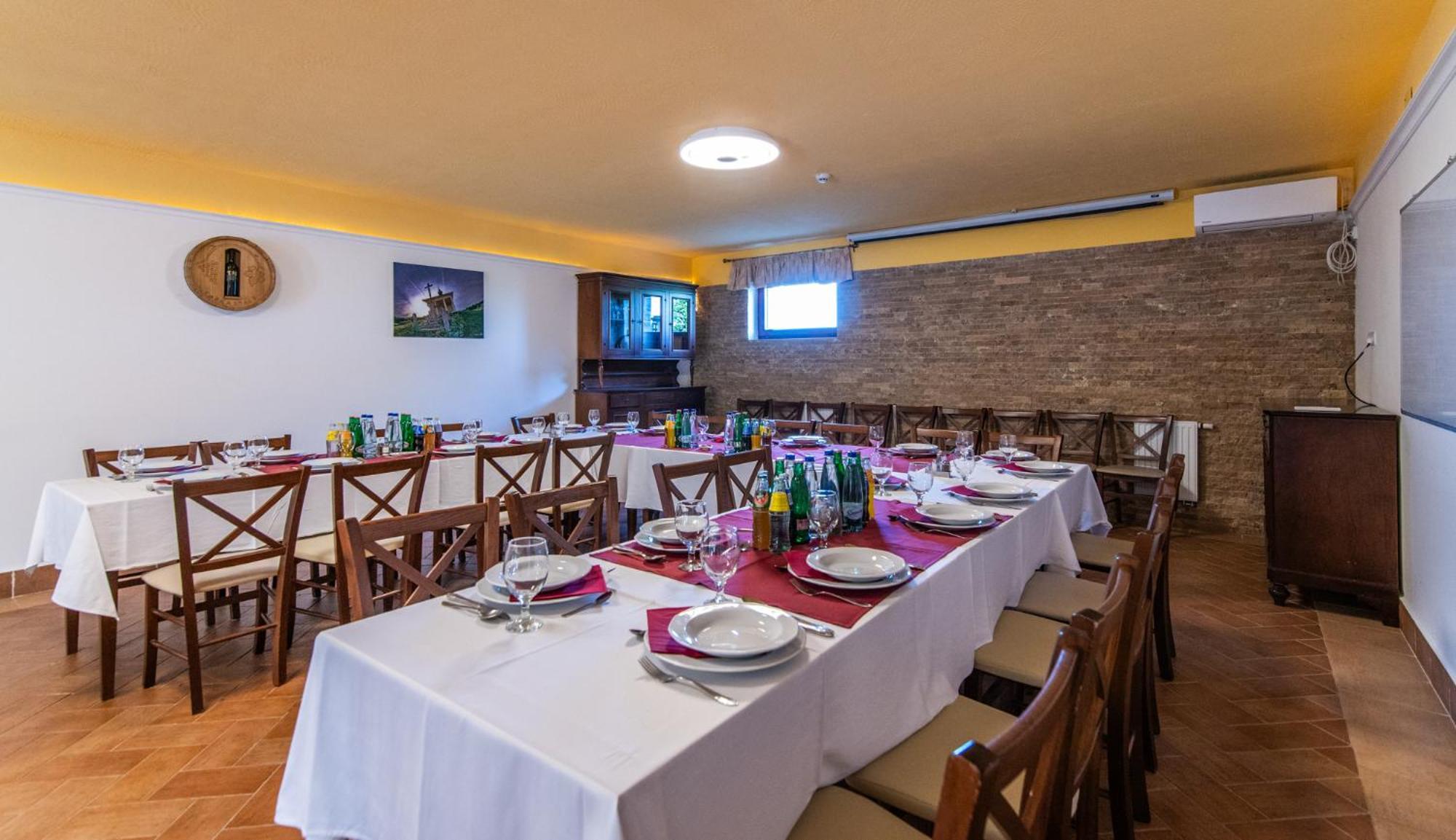 Borhotel Sziluett Farkasmaly Gyöngyös Bagian luar foto